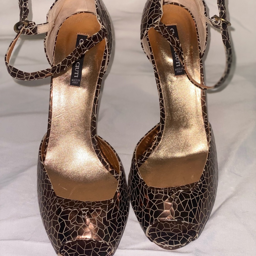 Copper CLAUDIA CIUTI 4” stilettos size 10. Worn once with lots of wear left!!!